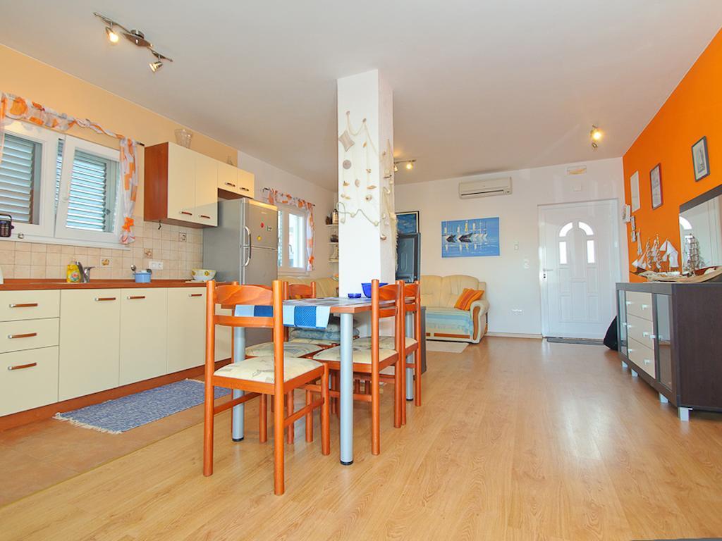 Zigulin Apartment โตรกีร์ ห้อง รูปภาพ